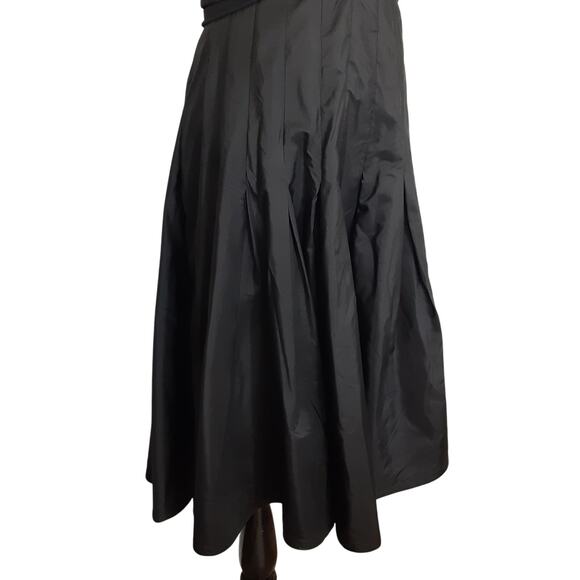 Tadashi Shoji Black Taffeta Pleated Fit and Flare Cocktail Dress Women 8 Holiday - Picture 7 of 14